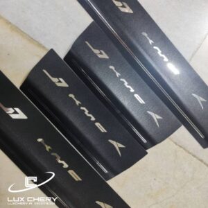 پارکابی طرح چرم KMC J7